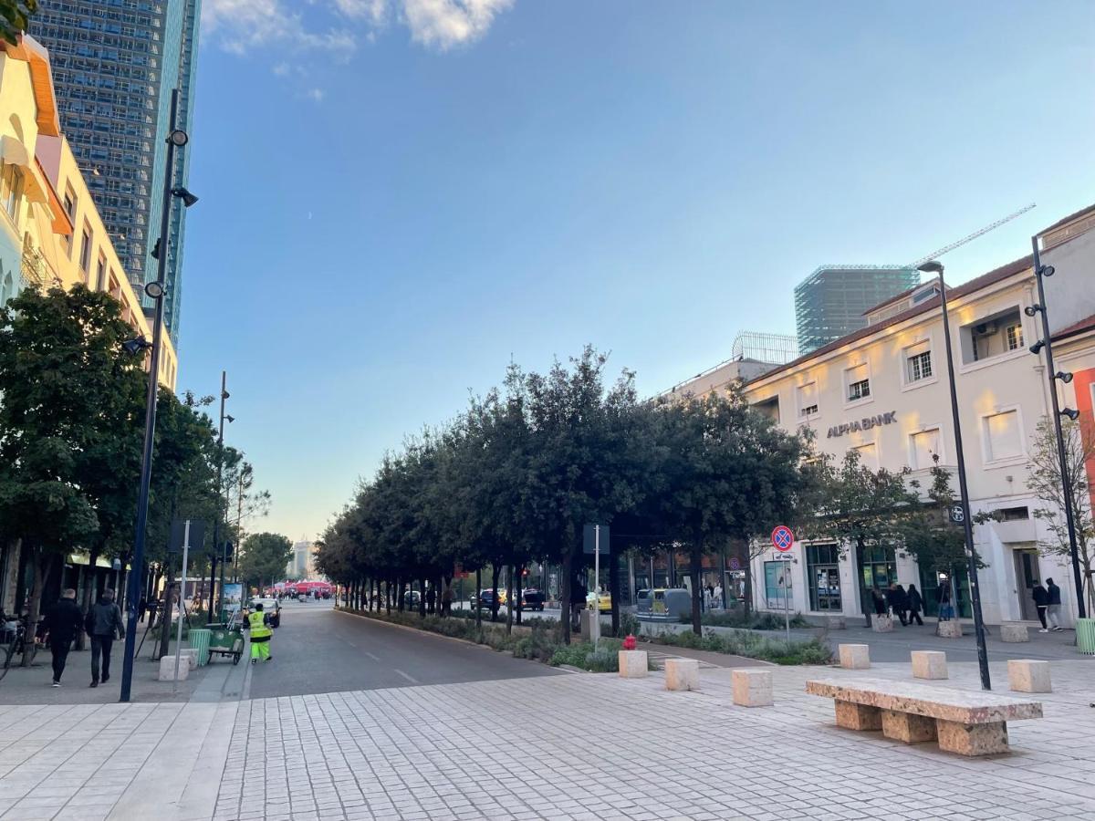 Tirana Inn Hotel Bagian luar foto