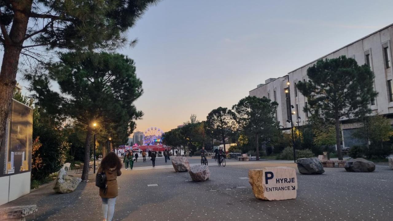Tirana Inn Hotel Bagian luar foto