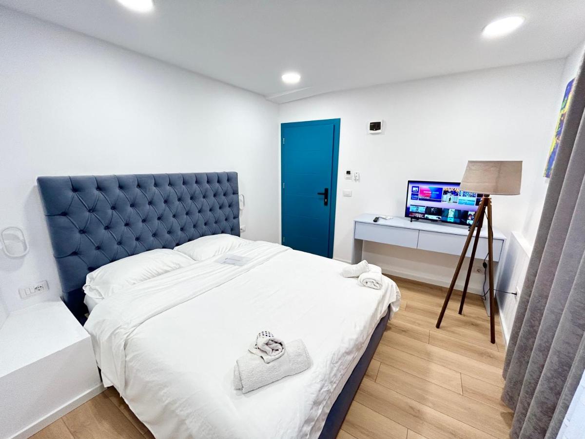 Tirana Inn Hotel Bagian luar foto