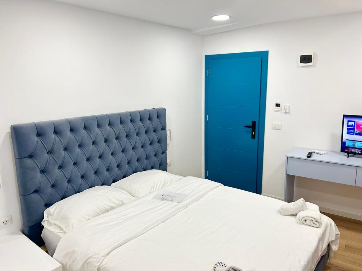 Tirana Inn Hotel Bagian luar foto