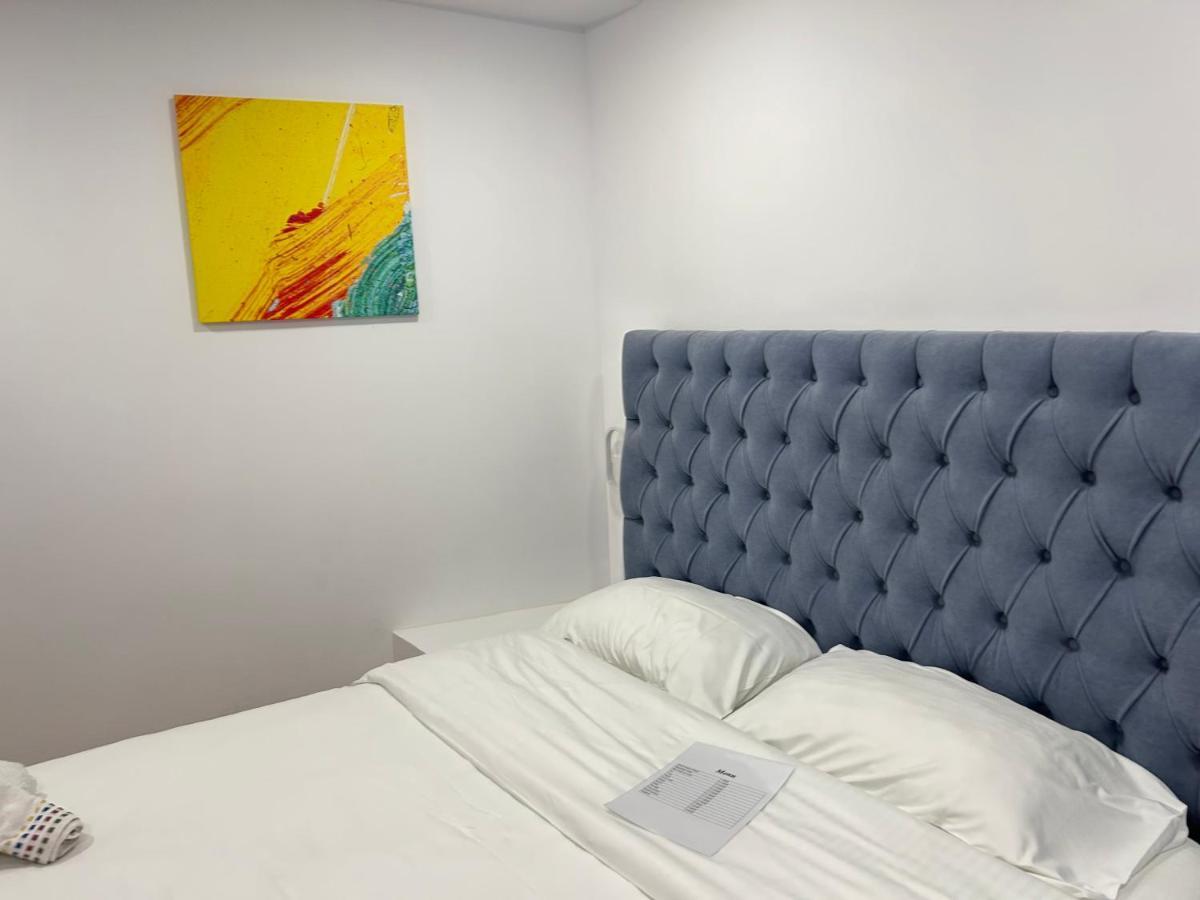 Tirana Inn Hotel Bagian luar foto